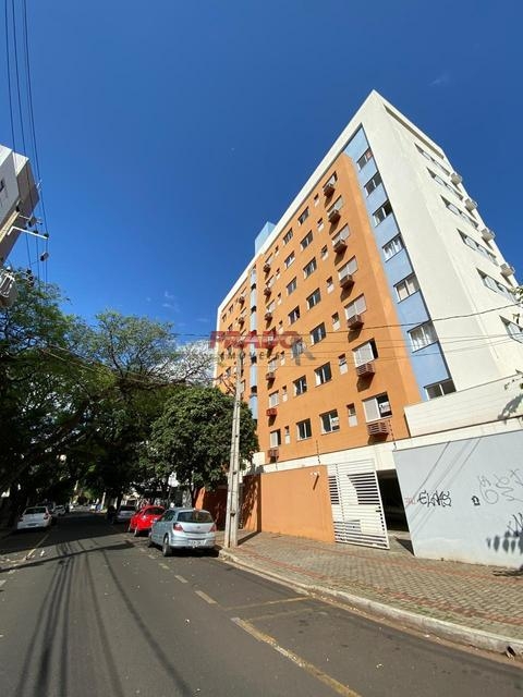 Apartamento à venda em Maringá, Zona 07, com 1 quarto, com 30 m², EDIFÍCIO MARIA AUGUSTA