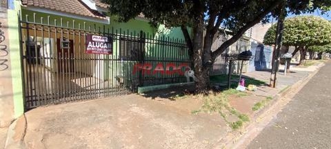 Casa para alugar em Maringá, Jardim Paris, com 3 quartos, com 89 m²