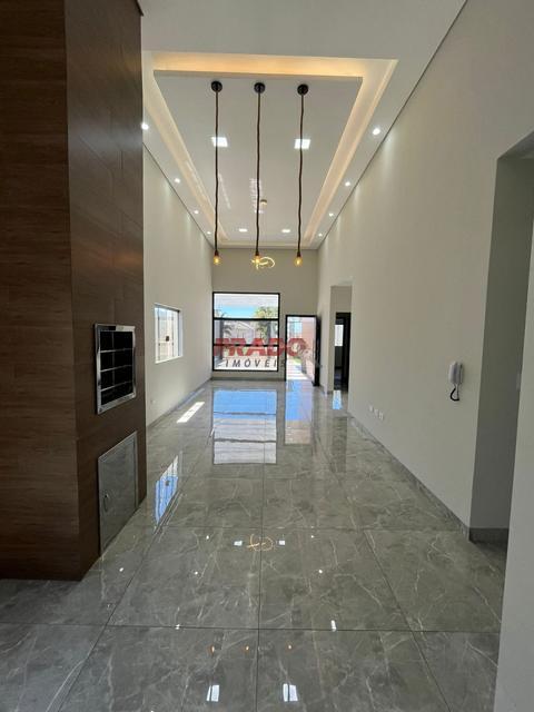 Casa à venda em Maringá, Jardim Paulista IV, com 03 quartos, com 92 m²