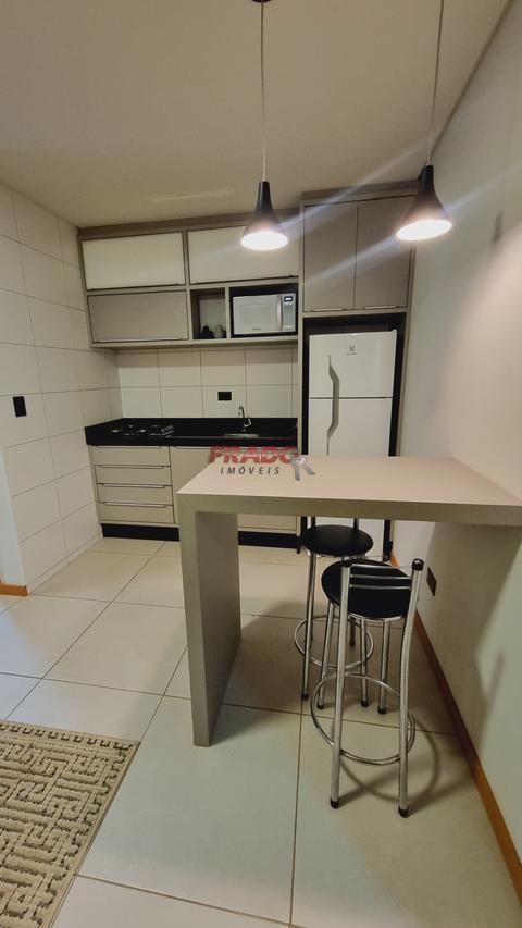 Apartamento para alugar em Maringá, Zona 07, com 1 quarto, com 27.8 m², EDIFÍCIO VILLA MARIN