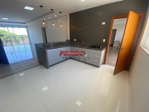 Sobreloja para alugar em Maringá, Parque das Grevíleas, com 3 quartos, com 177 m²